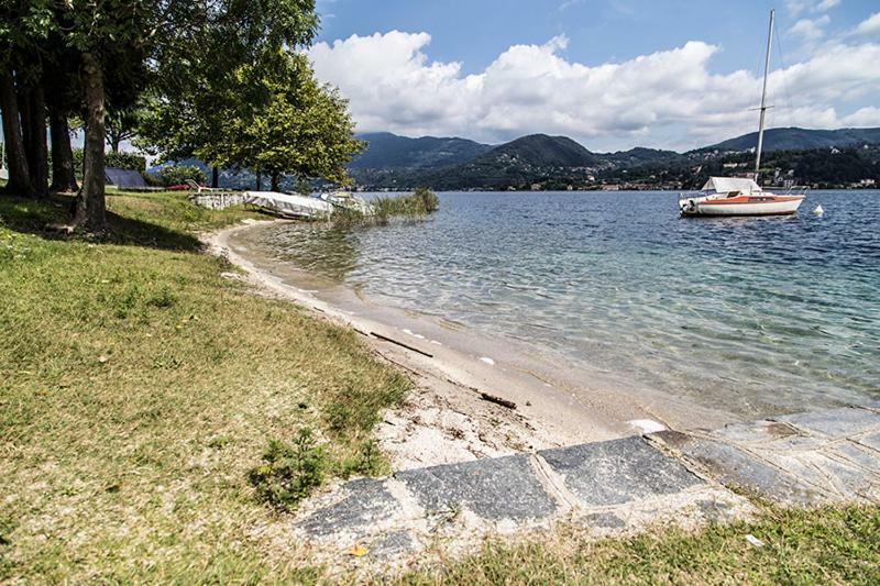 Emy Lake Orta بيلا المظهر الخارجي الصورة